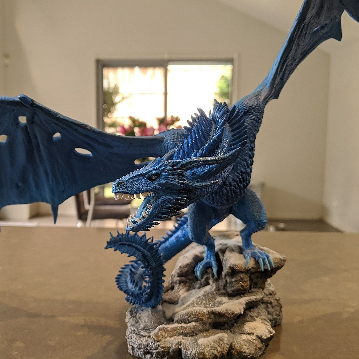 Game Of Thrones Bemalte Figur Eisdrache Viserion 23 Cm (Riesengröße)