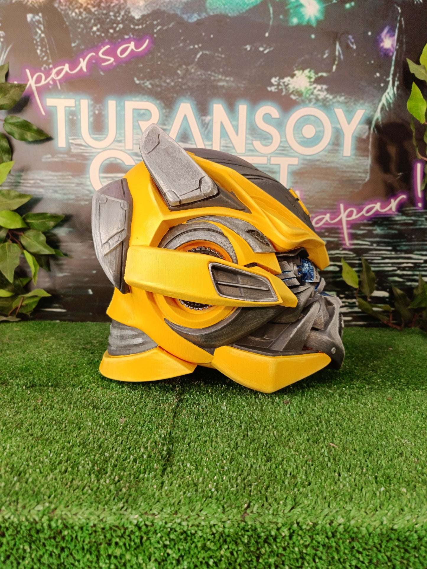 Transformers Bumblebee Dekokopf 1:1 (LEBENSGROSS)