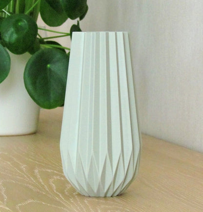 Sunclock Dekorative moderne Vase 18 cm