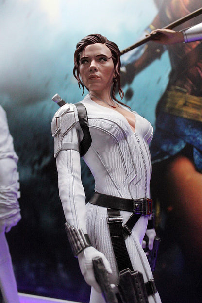 Black Widow Natasha Scarlett Johansson Bemalte Figur 40 Cm (Giga Boy)