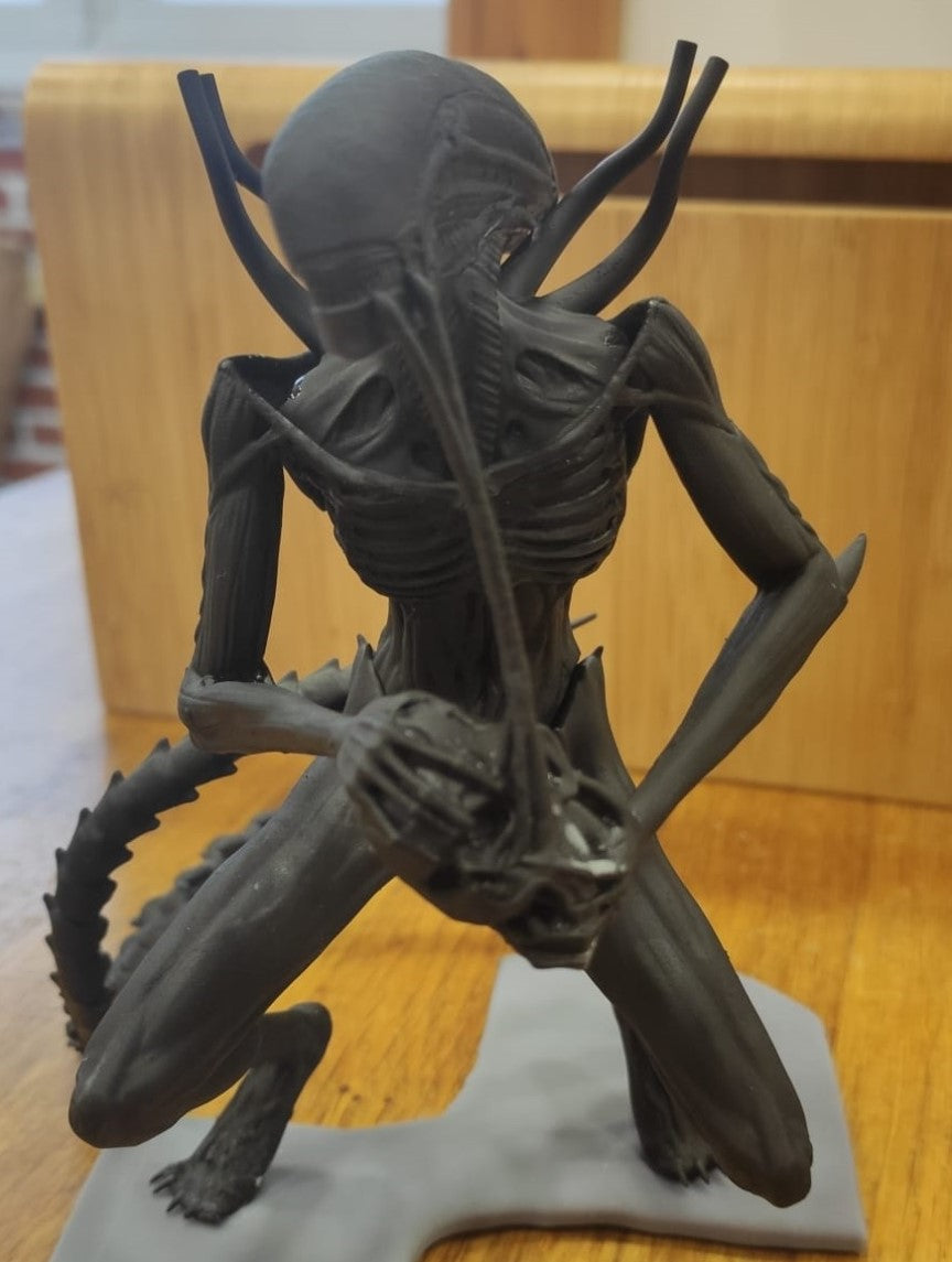 Gefütterte Alien Xenomorph Figur