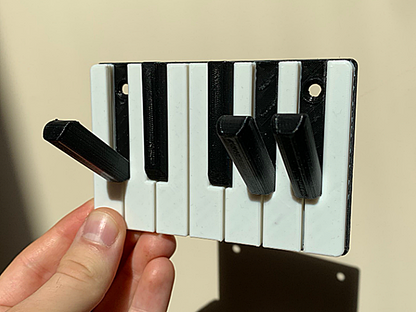 Klavier-Schlüsselhänger 15 cm