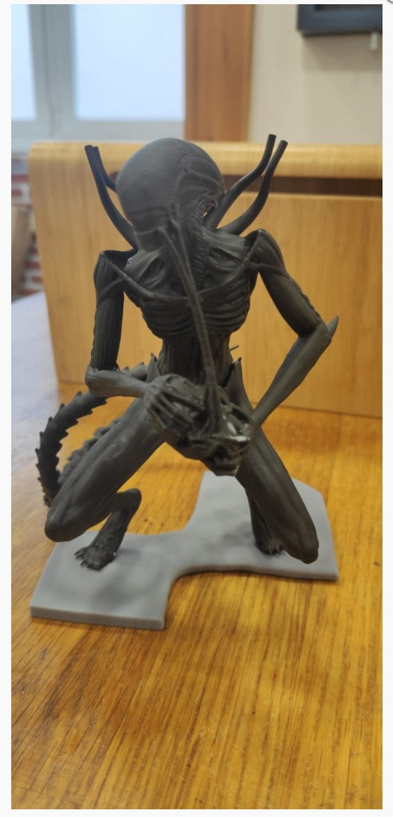 Gefütterte Alien Xenomorph Figur