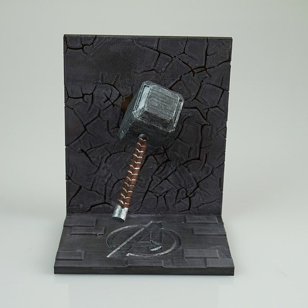 Thors Hammer Mjolnir Dekorative Figur 15 cm