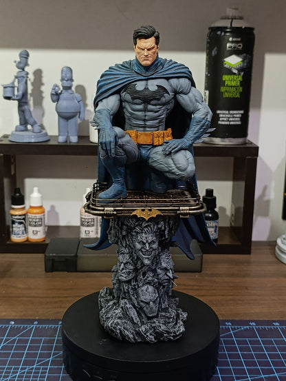 Batman Hush Pssst! Bemalte Figur 35 CM (MEGA GRÖSSE)