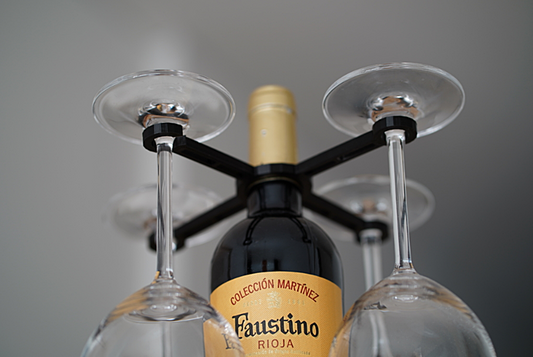 Clip-on Wine Glass Holder