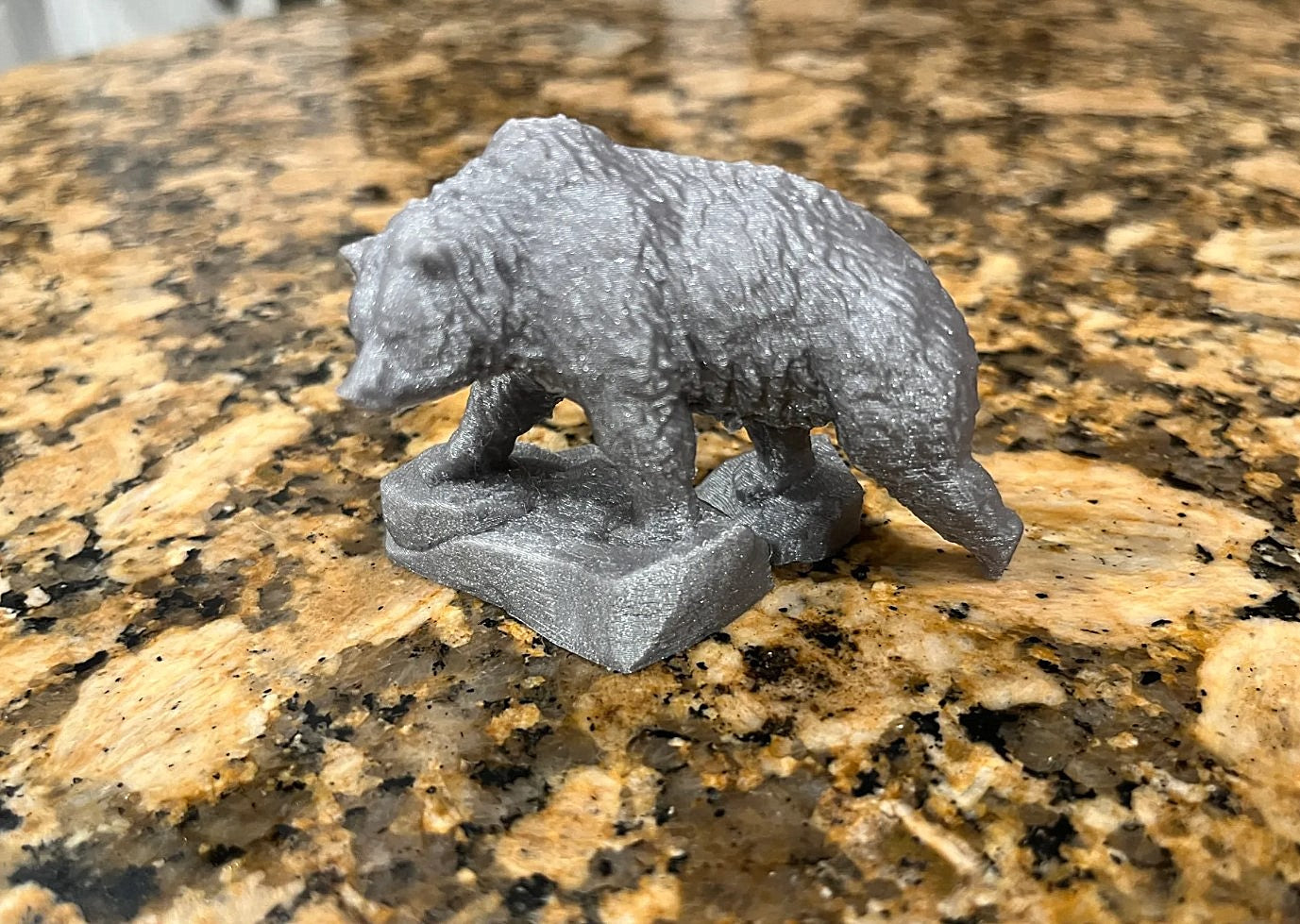 Nordamerikanischer Grizzlybär Figur