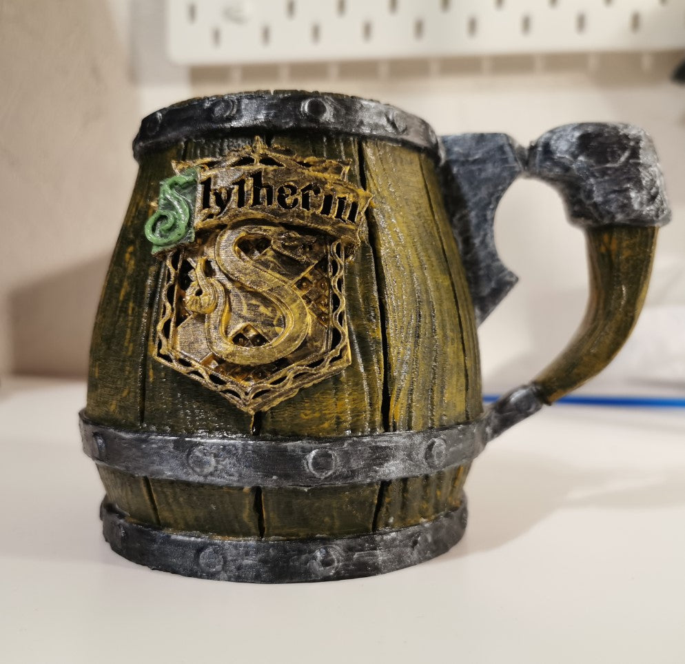 Harry Potter Butterbier-Glas mit Hogwarts Häuser-Logo