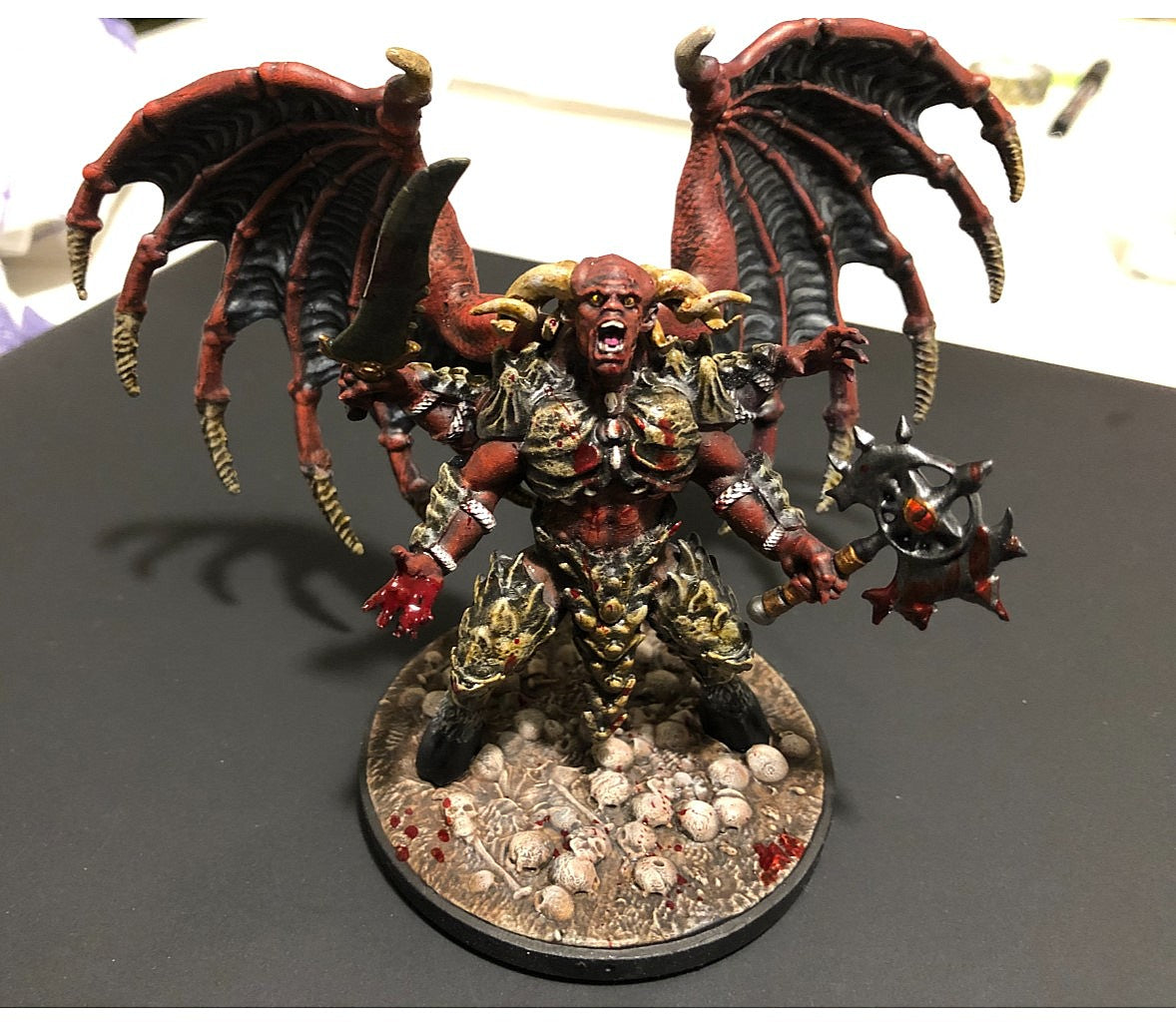 Höllenkönig Manzu Bemalte Figur 20 cm