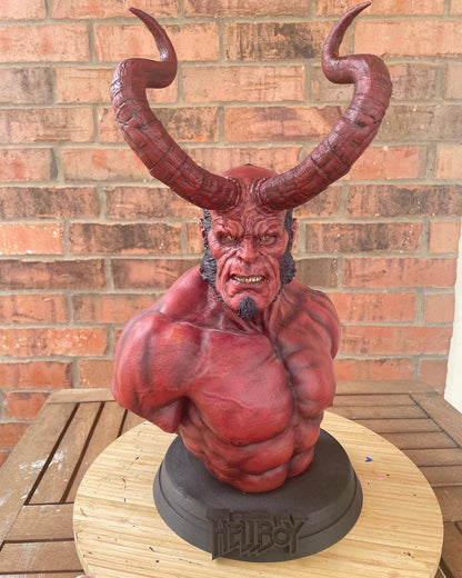 Hellboy Marvel Büste Bemalte Figur 15 cm