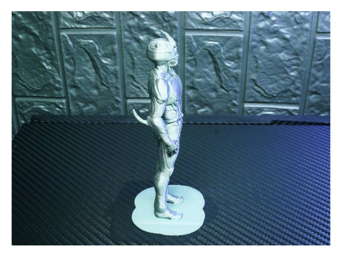 Guyver Figur 15 cm