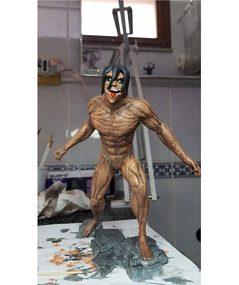 Attack On Titan Eren Bemalte Figur 15cm