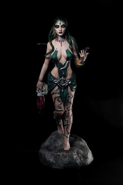 Legendäre Medusa Schlangenkopf-Frauenfigur 25 cm groß
