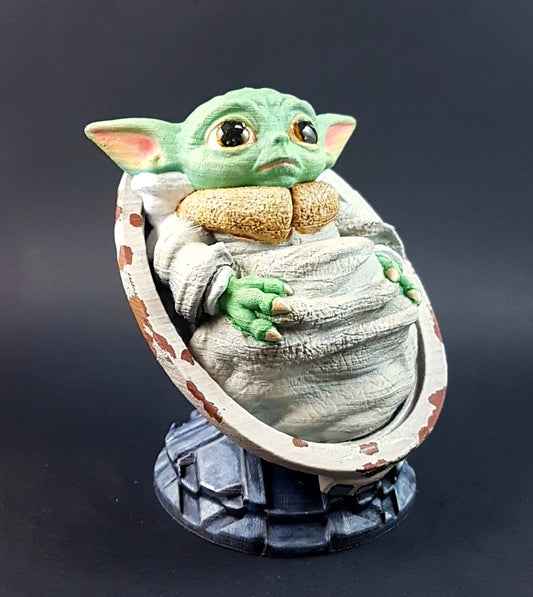 Bebek Yoda Kundakta Boyalı Büst 12 Cm