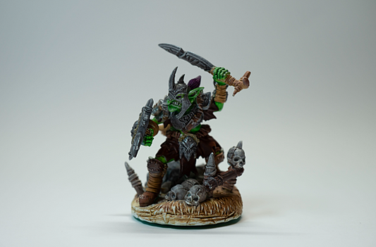 Legend Of Keepers Goblin Boyalı Figür 17 Cm