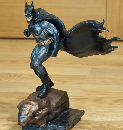 Batman Dark Knight Bemalte Figur 26 cm (Riesengröße)