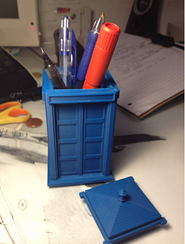 Doctor Who Telefon Kulübesi Kalemlik 10 Cm