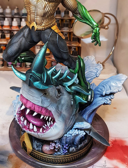 Aquaman Herrscher von Atlantis Bemalte Figur 35 CM (Mega Größe