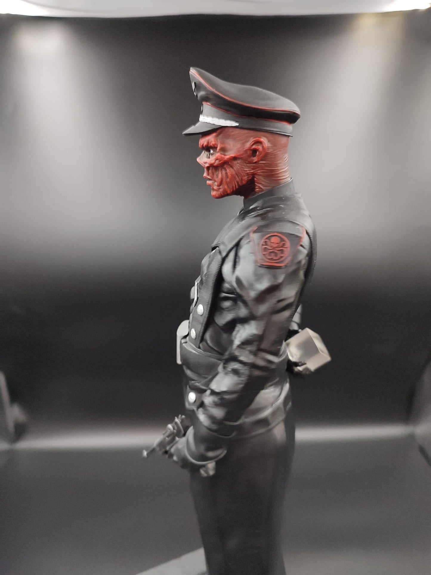 Red Skull Bemalte Figur 20 cm (Große Ausführung)