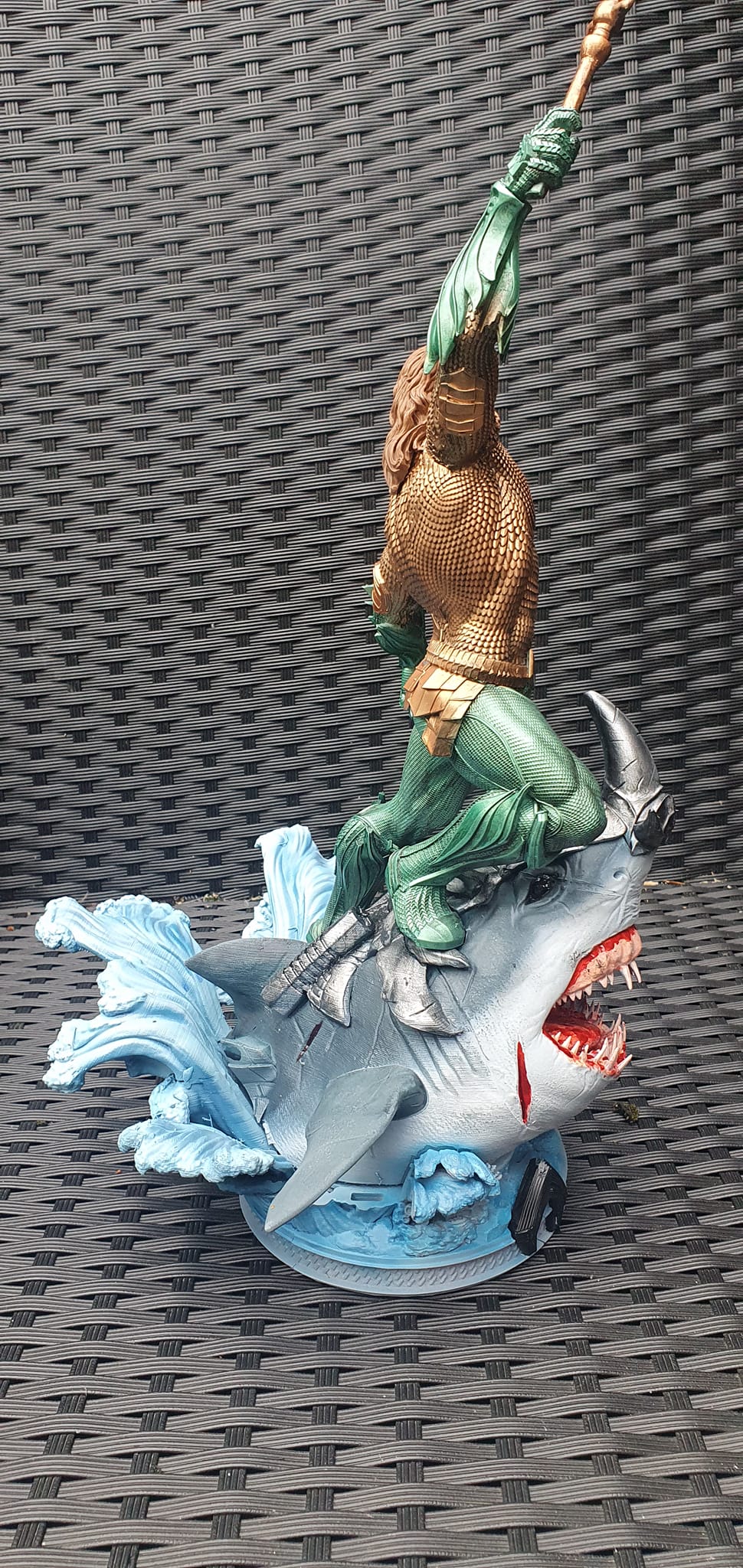 Aquaman Herrscher von Atlantis Bemalte Figur 35 CM (Mega Größe