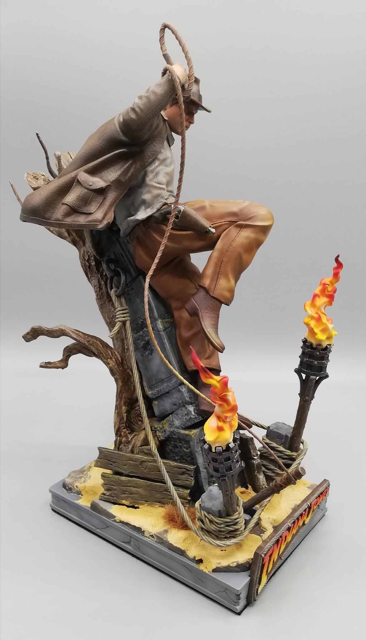 Indiana Jones Abenteuerfigur 25 cm