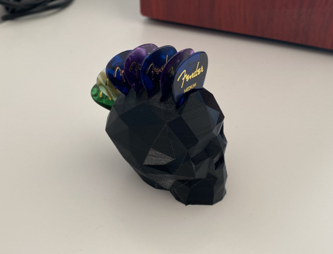 Tödlicher Totenkopf Weiß