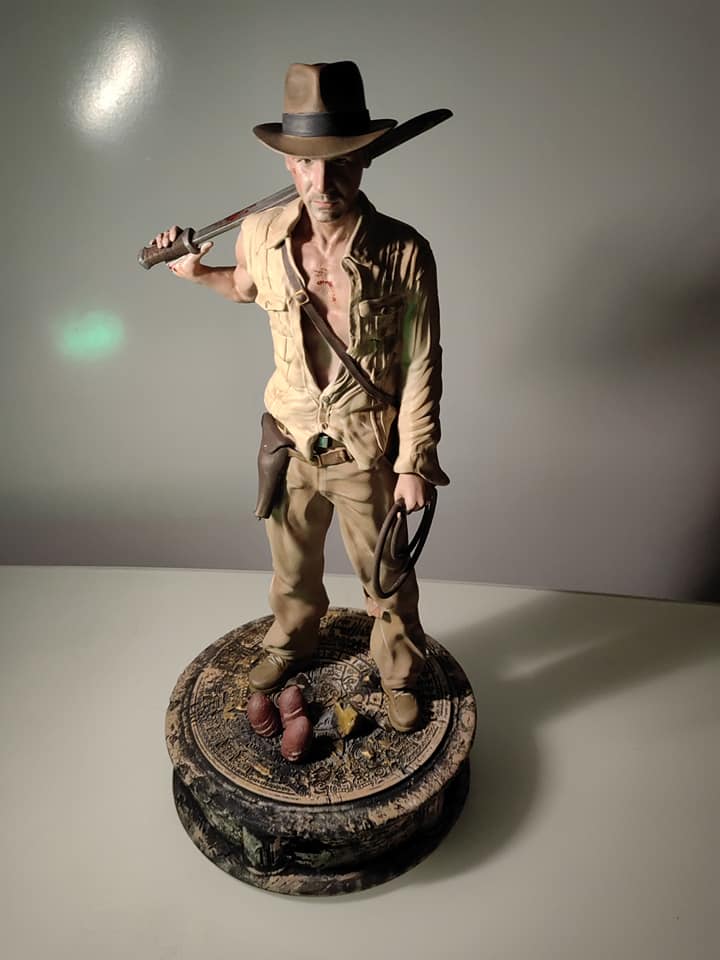 Indiana Jones Königreich des Kristallschädels Bemalte Figur 25 CM