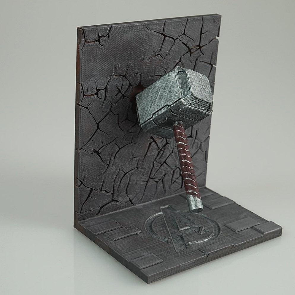Thors Hammer Mjolnir Dekorative Figur 15 cm