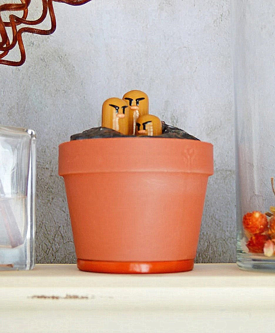 Pokémon Dugtrio Sportler-Figur 15 cm (inkl. Topf)