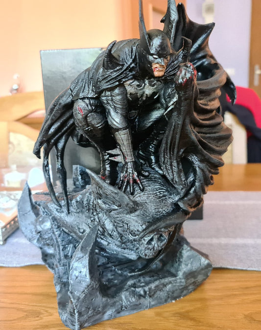 Batman Dark Knight Bemalte Figur 26 cm (Riesengröße)
