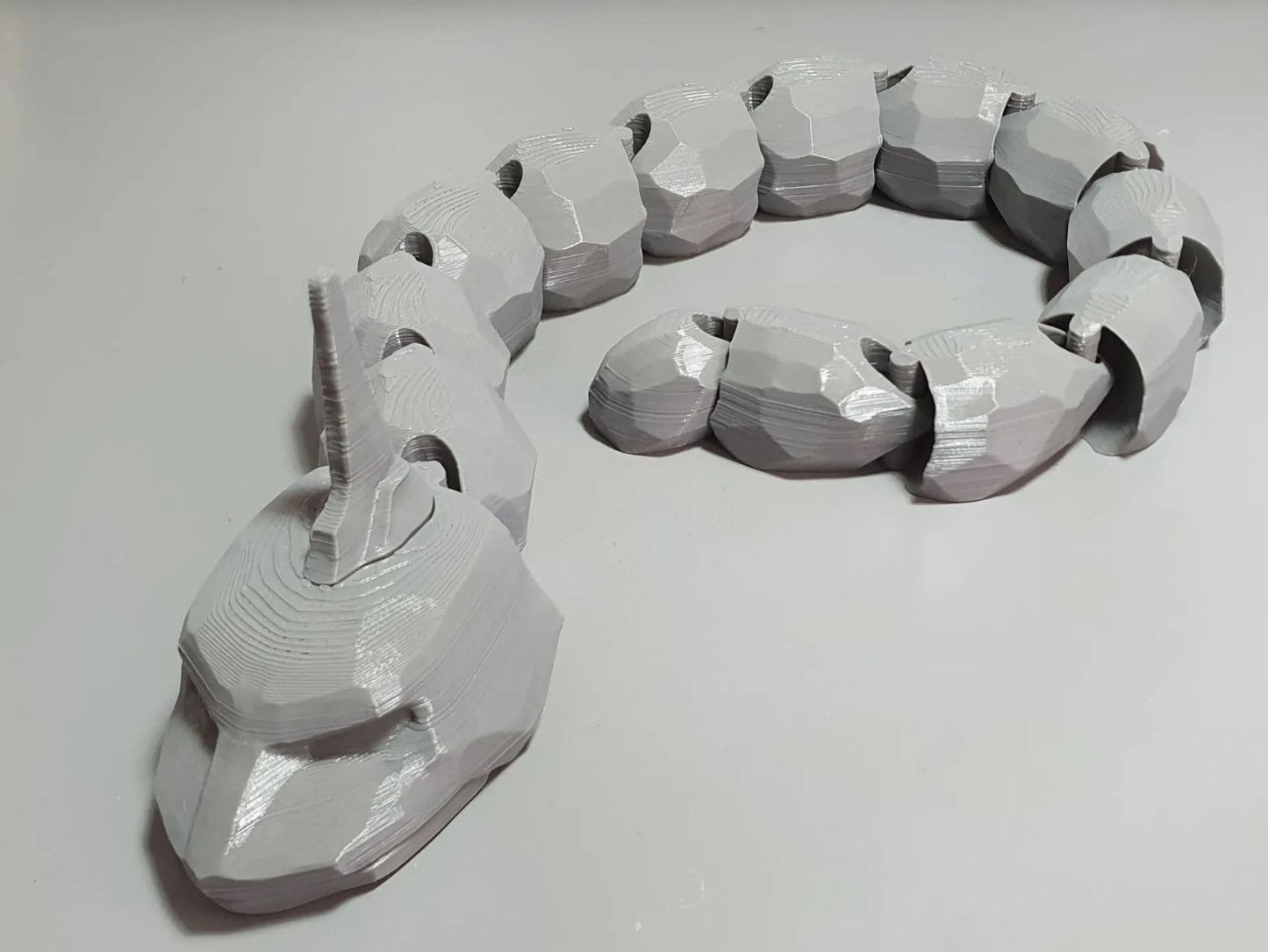 Pokémon Onix Bewegliche Figur Groß (1 Stück)