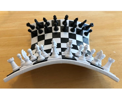 Dekoratives abgewinkeltes gebogenes Schachbrett, quadratisch, 16 cm