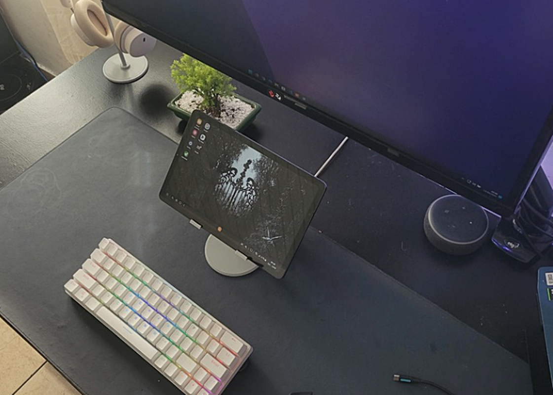 Minimalist Tablet-Ständer 10 cm