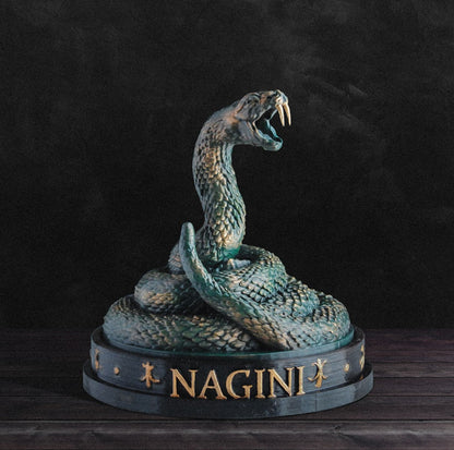 Nagini Harry Potter Horkrux Bemalte Figur 15 cm