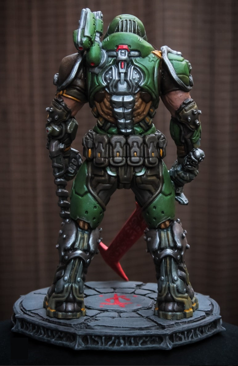 Doom Guy Eternal Bemalte Figur 26 cm (Riesengröße)