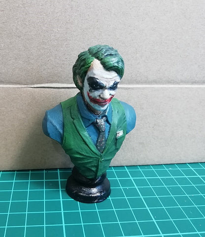 Joker The Dark Knight Bemalte Figur 15 cm