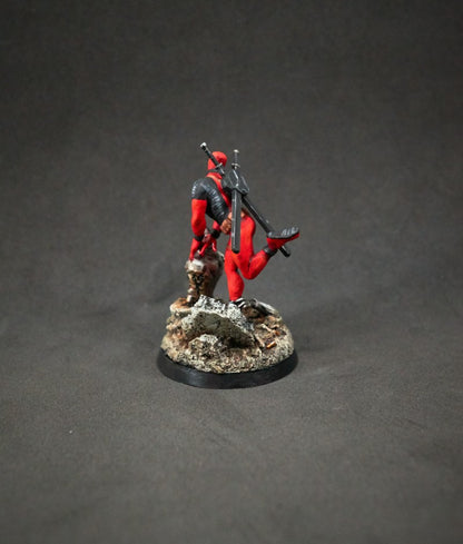 Deadpool Siegesfeier Bemalte Figur 20 cm (Große Ausführung)