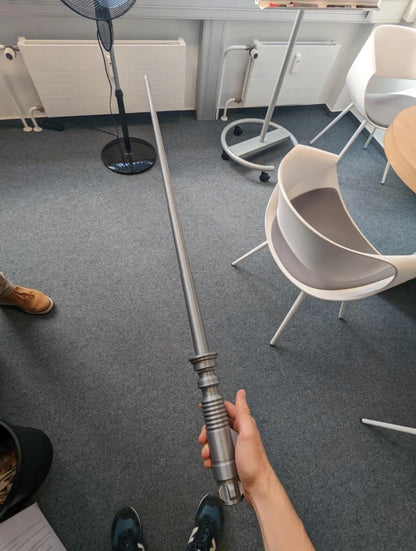 Star Wars Bewegliches, ausfahrbares Lichtschwert Modell V1 (ohne Licht)