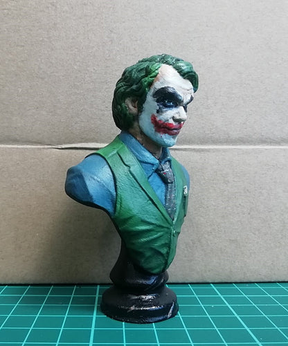 Joker The Dark Knight Bemalte Figur 15 cm