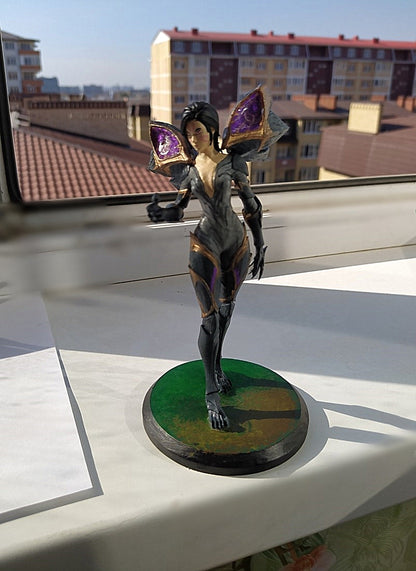 Kaisa Classic Painted Figurine 20 cm Large Size