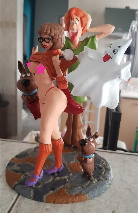 Sexy Velma und Scooby Doo Teampartner Figur 25 cm