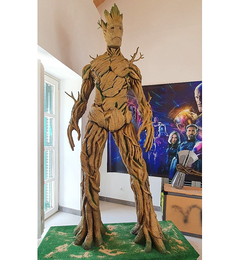 Groot Giga Lebensgroße Figur Guardians of the Galaxy (280 cm hoch)