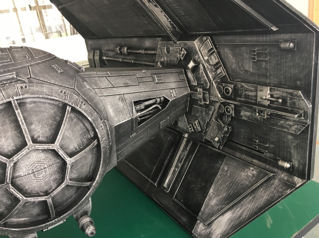 Star Wars Darth Vader TIE Fighter Kampfschiff 30 cm