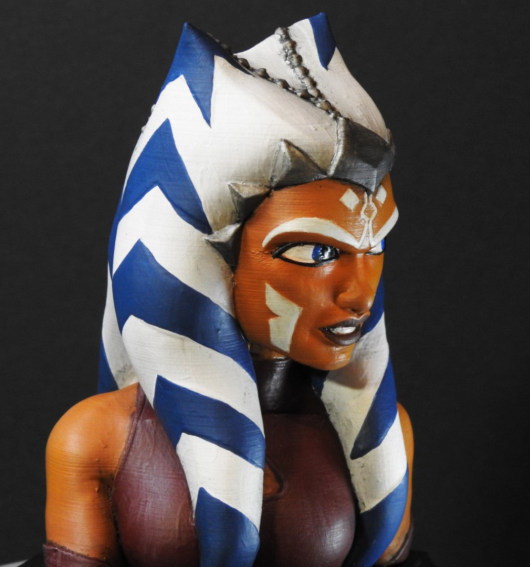Ahsoka Tano Bemalte Büste 12 cm
