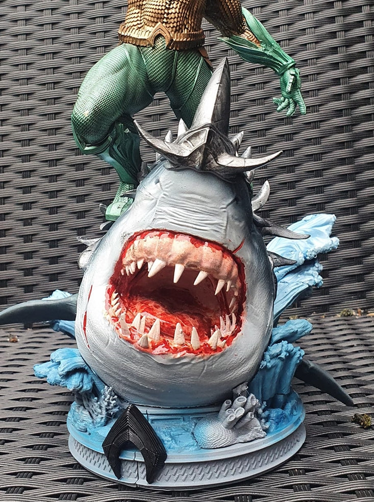 Aquaman Herrscher von Atlantis Bemalte Figur 35 CM (Mega Größe