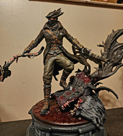 Bloodborne Gemetzel Bemalte Figur 25 CM