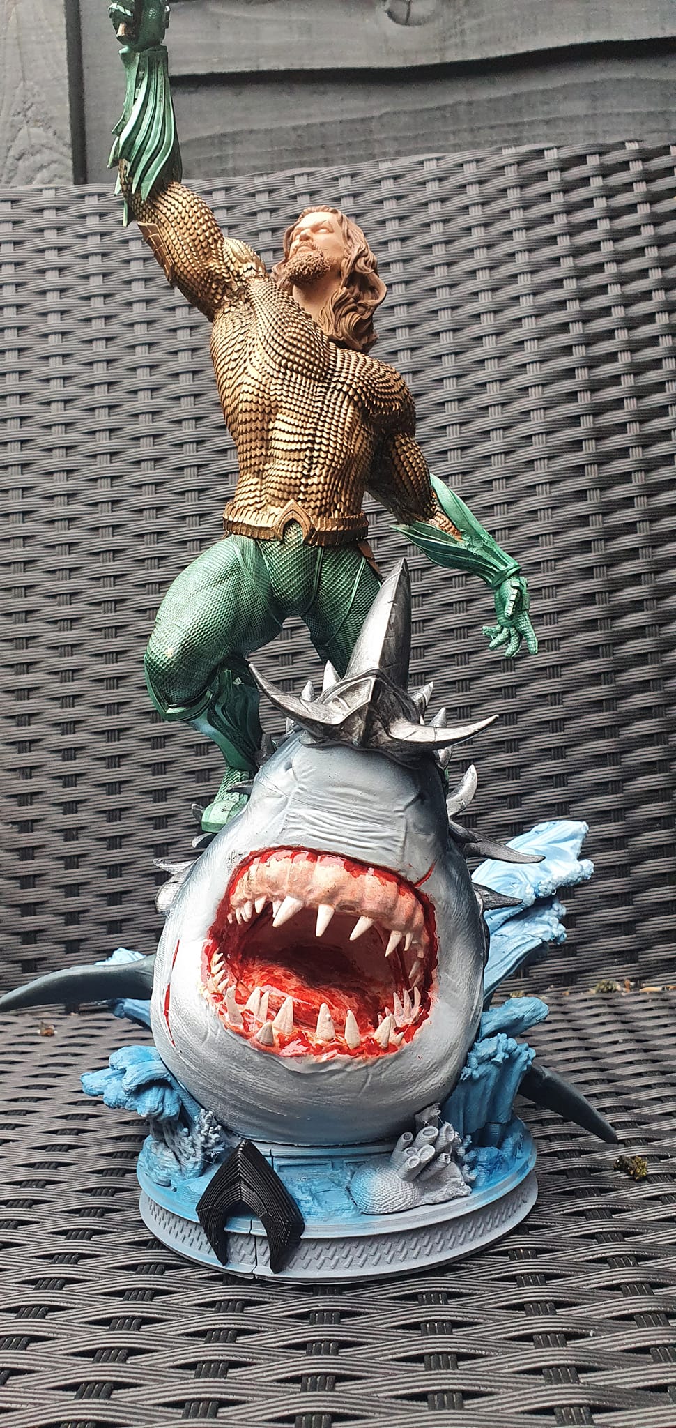 Aquaman Herrscher von Atlantis Bemalte Figur 35 CM (Mega Größe