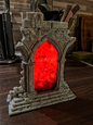 Zerstörter Torbogen-Portal, Figur 15 cm