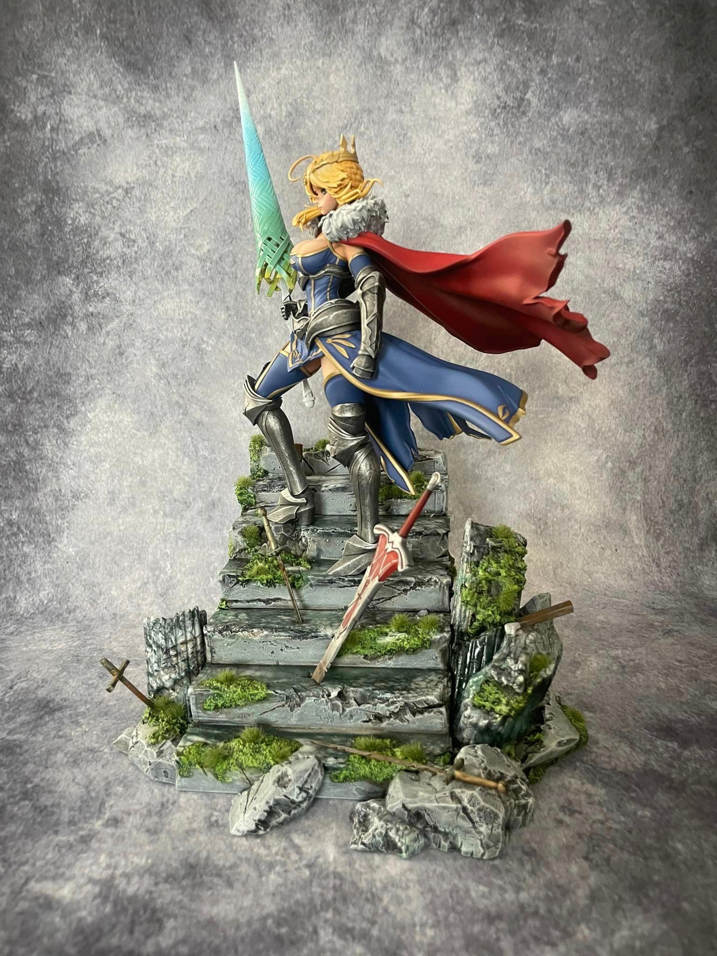 Artoria Pendragon Saber Fate Stay Night Bemalte Figur 30 CM (Riesengröße)